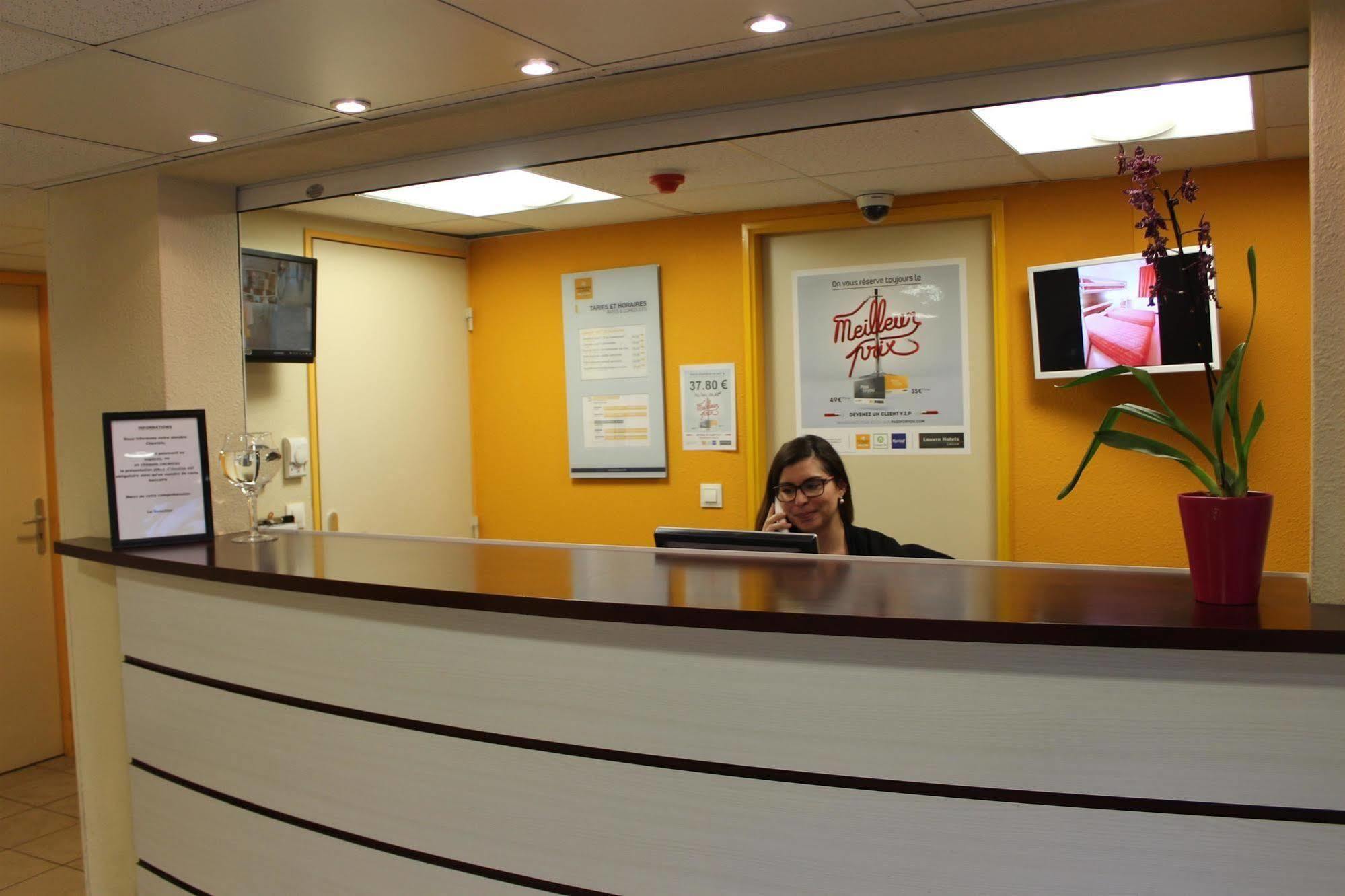 B&B Hotel Lisieux Parc Des Expositions Luaran gambar